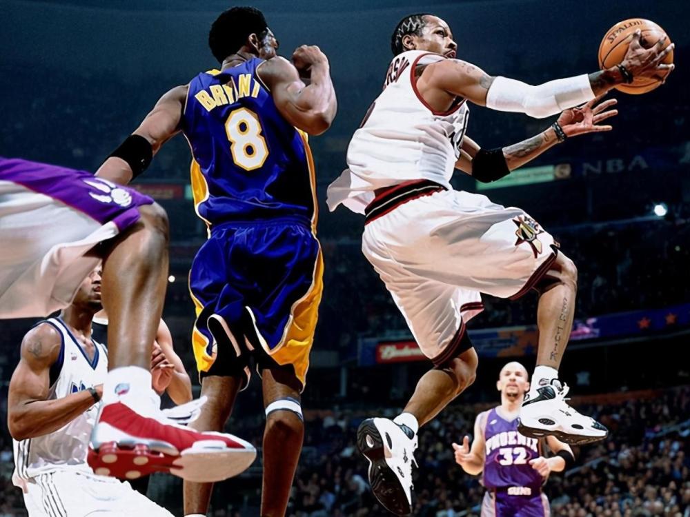 时隔27年重返世界杯正赛，苏格兰多地机场打出广告牌标语庆祝（苏格兰多地机场以广告牌标语庆贺球队时隔27年重返世界杯正赛）